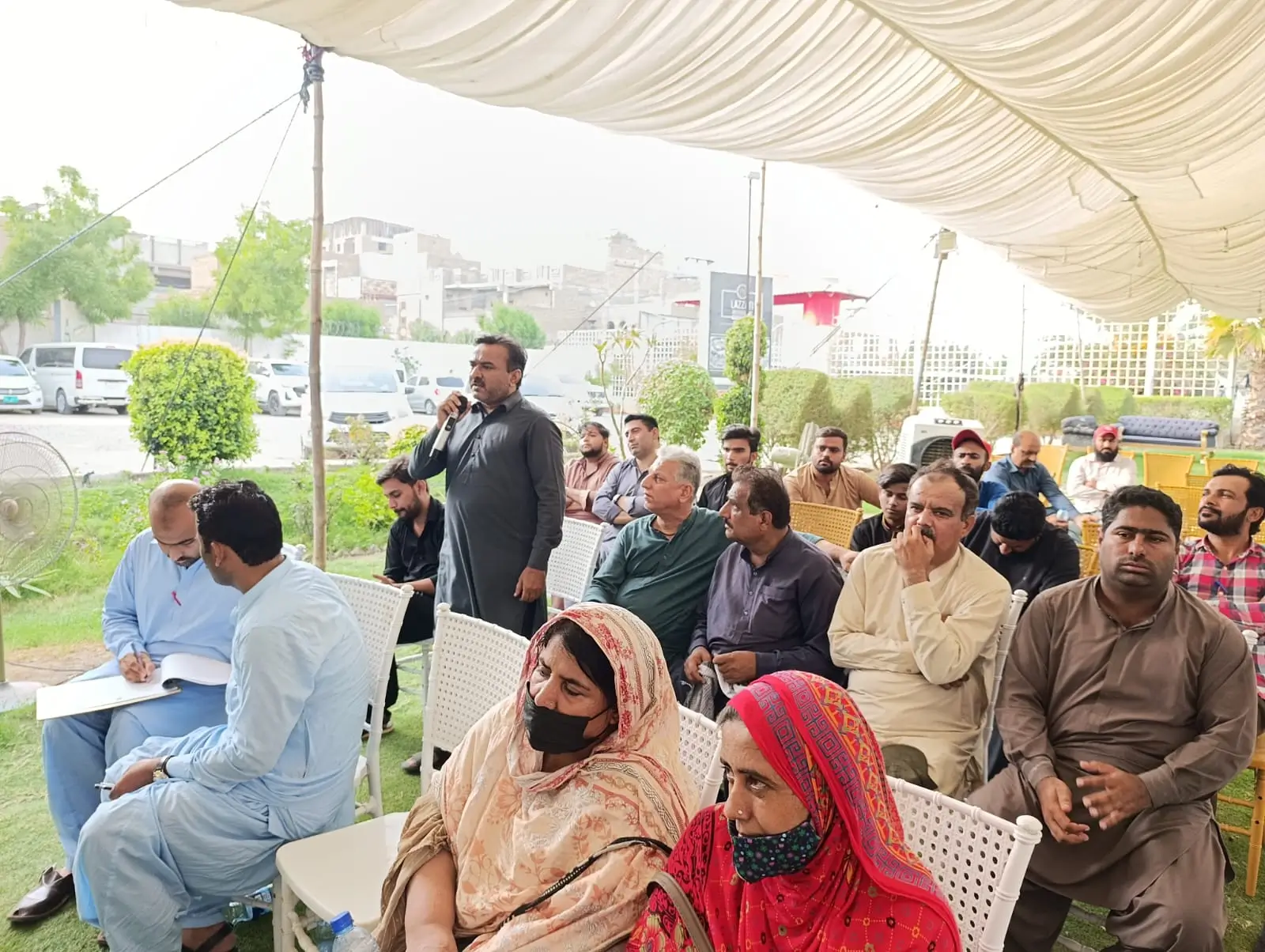 Khuli Kachehri with Vaccinators – District Sukkur — photo 7